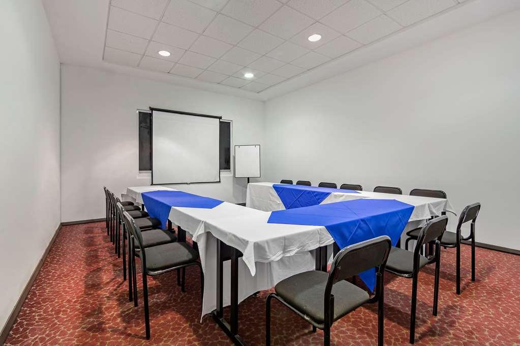 Comfort Inn Morelia Udogodnienia zdjęcie
