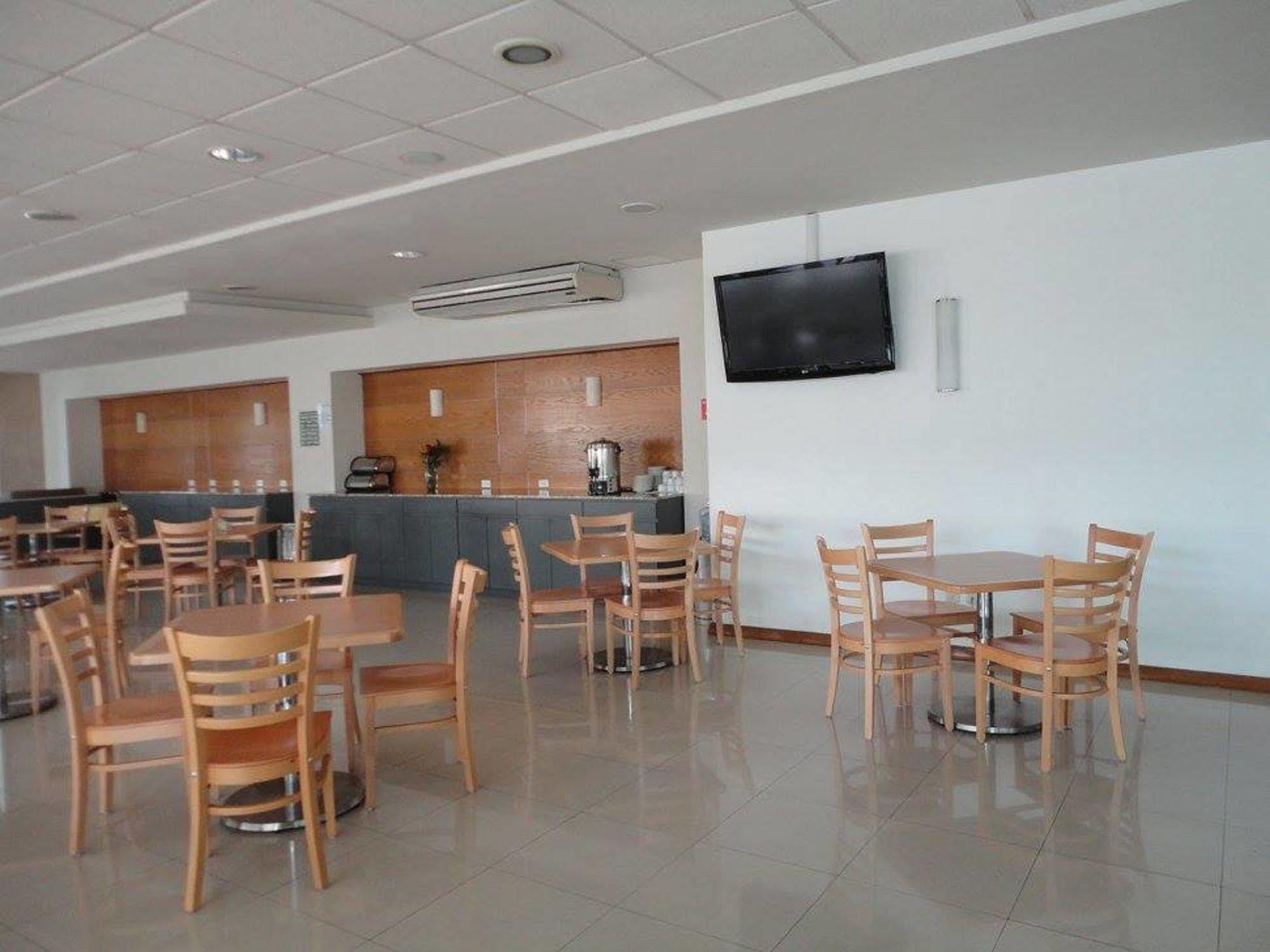 Comfort Inn Morelia Zewnętrze zdjęcie